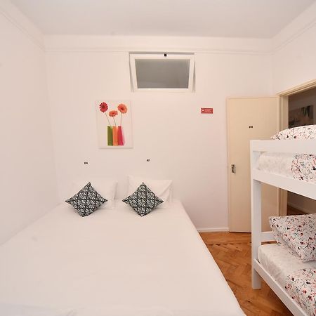 Star Hostel Lissabon Buitenkant foto