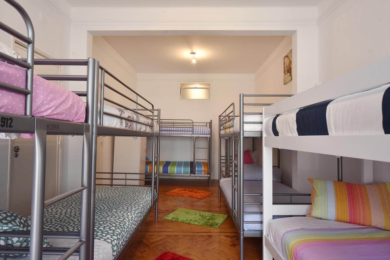 Star Hostel Lissabon Buitenkant foto